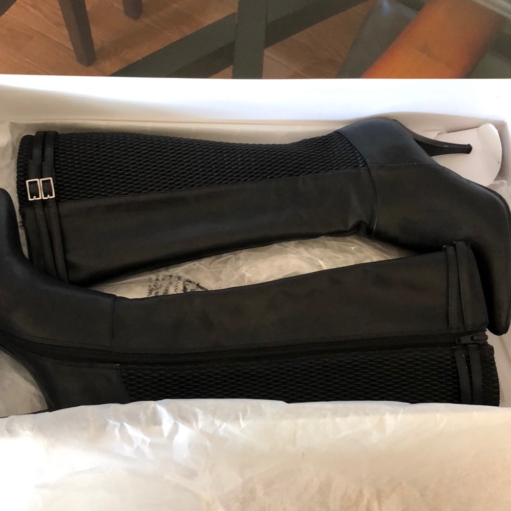 Calvin Klein Boots - Size 5.5 Black Leather